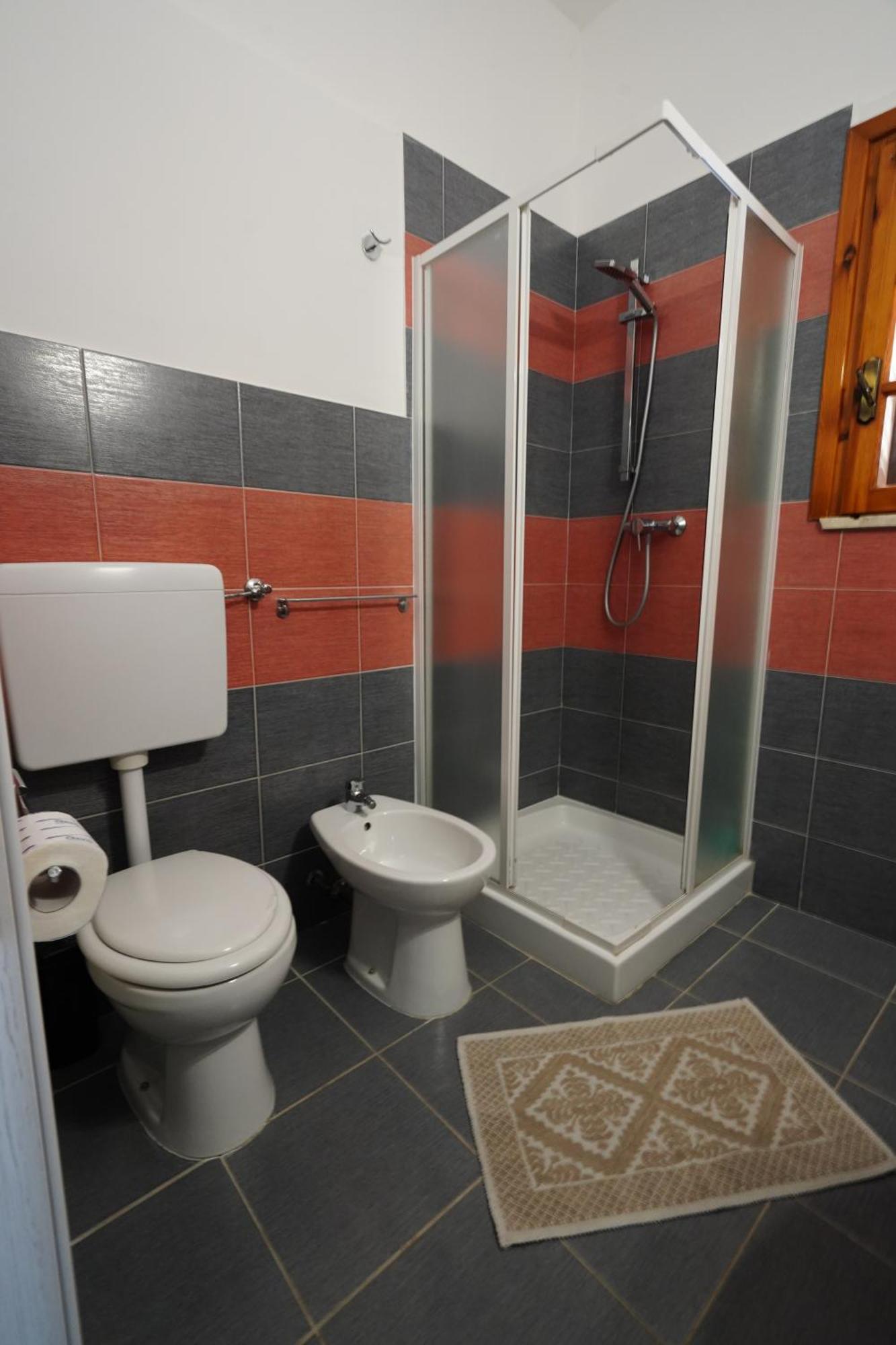 Silvia Apartment *